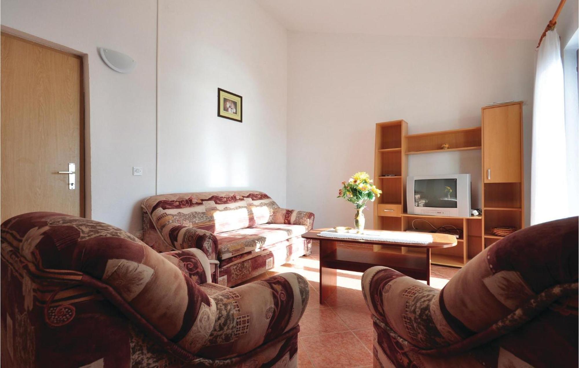 Amazing Apartment In Trogir With Kitchen Dış mekan fotoğraf
