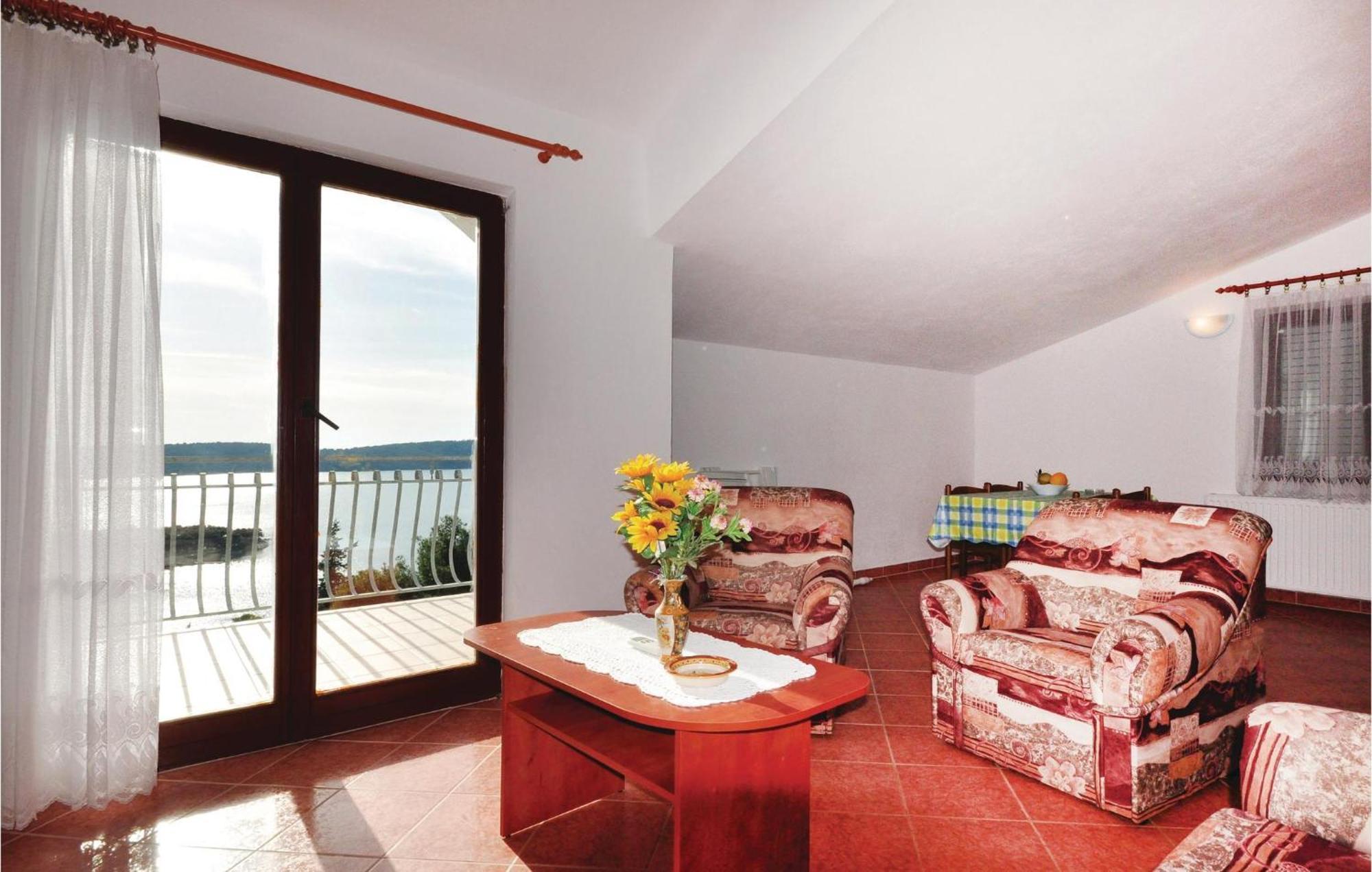 Amazing Apartment In Trogir With Kitchen Dış mekan fotoğraf